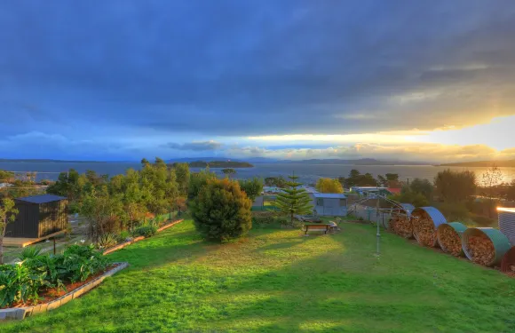 布魯尼島假日探索公寓
