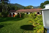 Pousada Canoa Caiçara Ilhabela Hotels in 