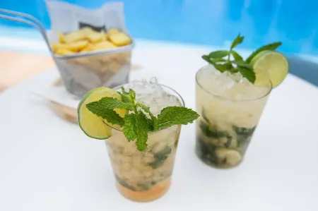 Corralejo Surfing Colors Hotel&Apartments Отели рядом с достопримечательностью «Seven Pints»