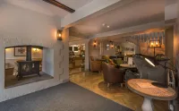 The Three Swans Hotel, Hungerford, Berkshire Hotels in Kintbury