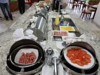 Gran Hotel de Lago - Lago Agrio - breakfast