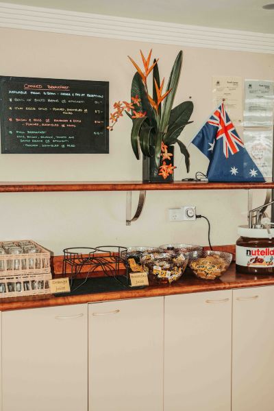 レストラン ケアンズ クイーンズ コートの写真