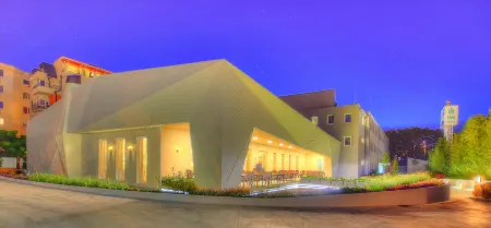 Anna Hotel Отели в г. Тёрёкбалинт