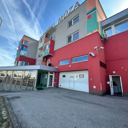 Hotel Muza