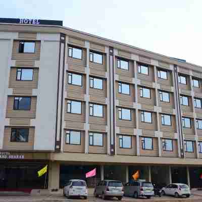 The Grand Sharan Hotel Exterior