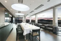 Burbury Hotel - Desayuno