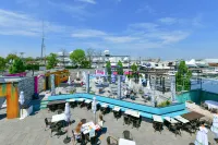 The Freeport Inn and Marina Hotels in Merrick