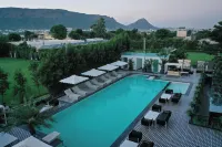 Grand Xenia - piscina