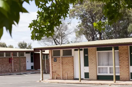 Manjimup Motor Inn Отели в г. Менджимап