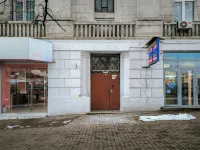 理想設計公寓飯店 聖安德烈教堂附近的飯店
