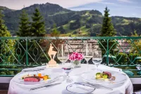 Tennerhof Luxury Chalets Hotels in Kitzbühel