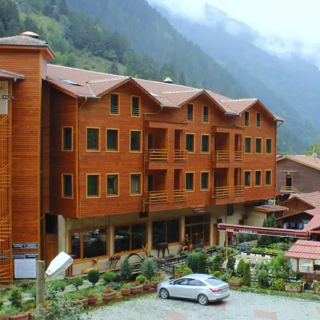 Inan Kardesler Hotel