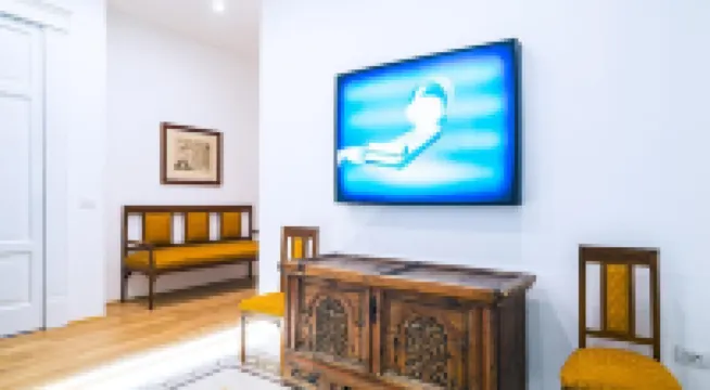 Donna Giulia, Luxury House