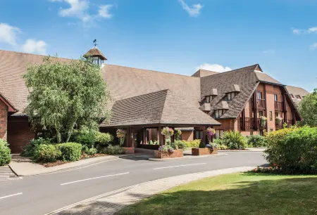 Solent Hotel and Spa Отели в г. Ферем