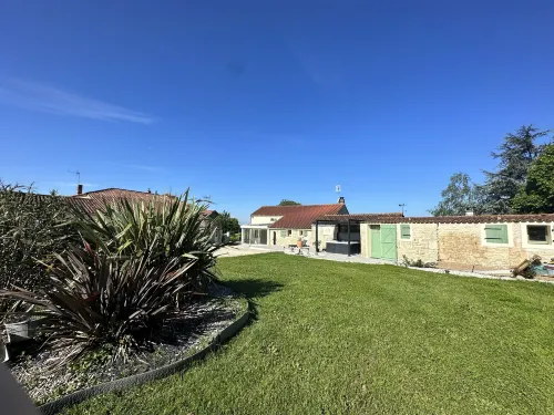 L'Echappee Vendeenne Chambres d'Hotes Hotels in Lucon