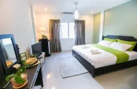 White Monkey Guesthouse - Parvekkeita