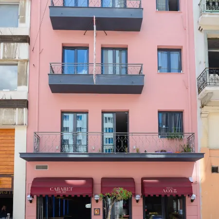 Lux Hotel