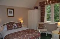 Rylstone Manor
