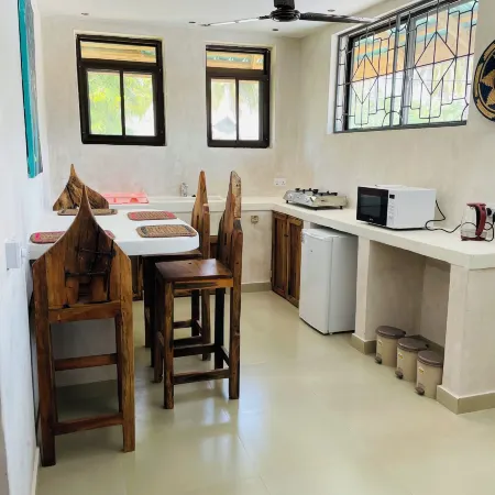Blue Reef Sport & Fishing Lodge and Bungalows