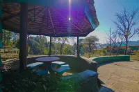 Royal Green Buds Hotels in Кангра