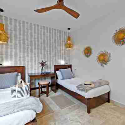 The Lodge at Jaguar Reef Rooms