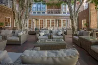 Horton Grand Hotel