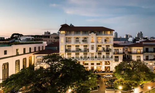 American Trade Hotel