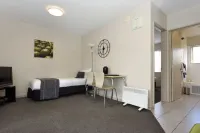 171 on High Motel Hotels in Blenheim