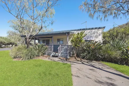 Reflections Corindi Beach - Holiday Park Отели в г. Вулгулга