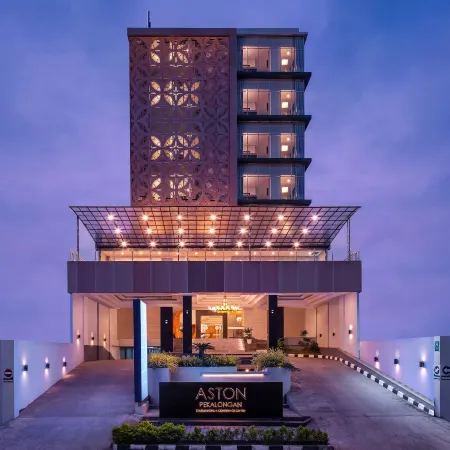 Aston Pekalongan Syariah Hotel & Conference Center