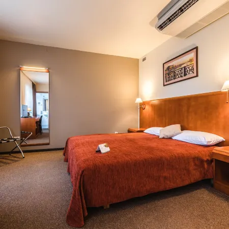 Liva Hotel