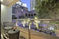 Davinci Hotel on Nelson Mandela Square - Romantic