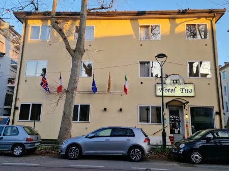 Hotel Tito