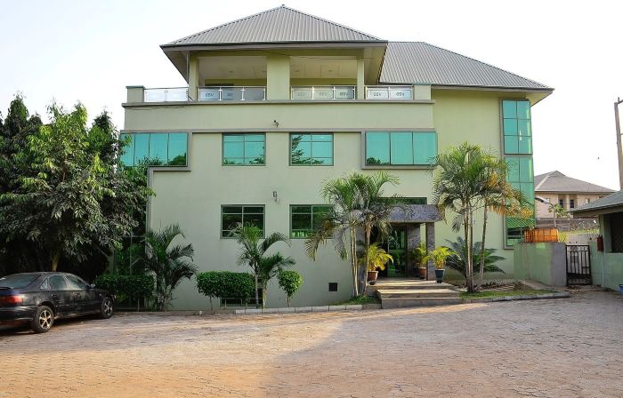 Green Suites Villa