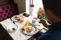 米歇爾海邊飯店 - 早餐