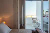 Naousa Central House Paros