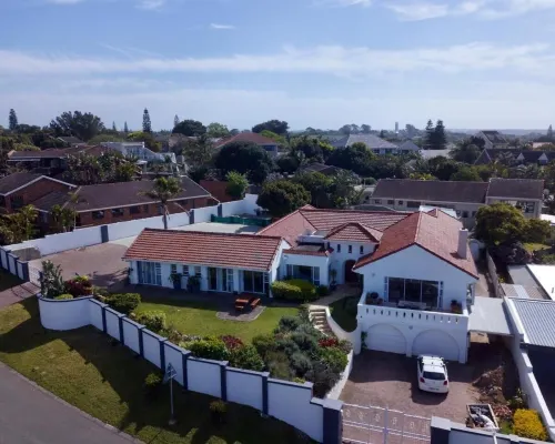 Reef View Bnb Hotels in East london