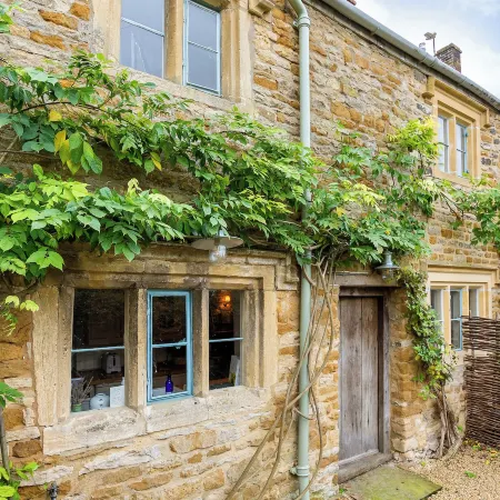 Charming 2Bd Cottage in the Heart of Kingham!