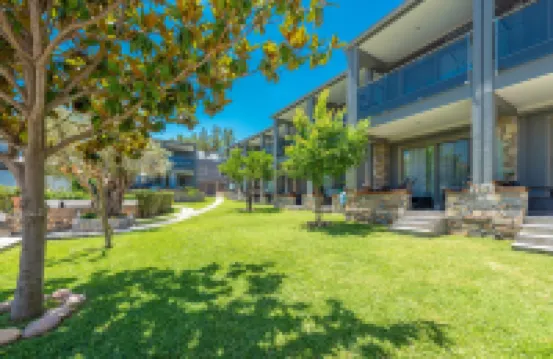 Dionysos Hotel & Suites