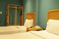 Jimmy Pyramids Hotel