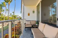 Kuau Plaza Paia Condo with Parking