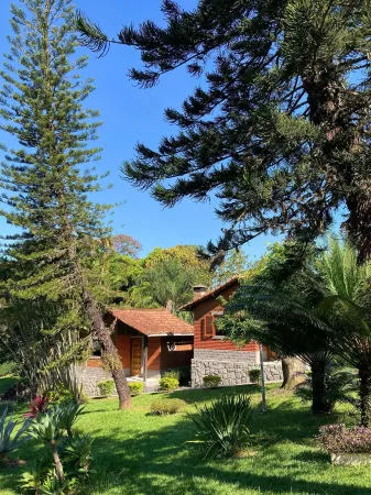 Pousada Vale Das Flores