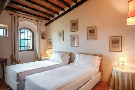 Castello di Montemasso B&B