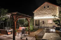Plis Bujtina - Guesthouse - Villas
