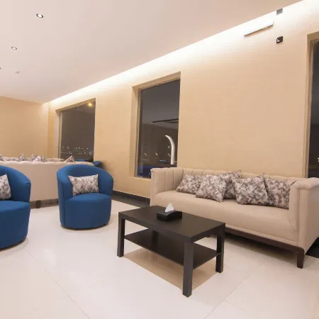 Towlan Alfalah Services Apartment Отели в г. Эр-Рияд