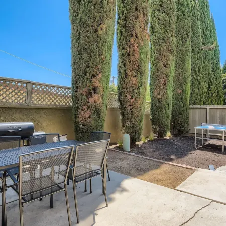 Spacious 3BR Yard BBQ Games Free Parking 0R2