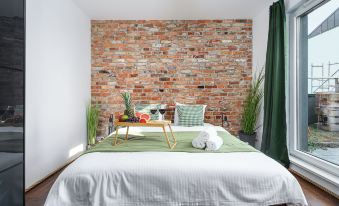 Lumina 3-room apart with large terrace