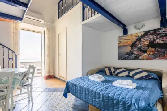 Captain Mike - de Vivo Realty Meta di Sorrento