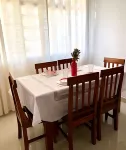 Apartamento para 4 pessoas com AC Отели в г. Санта-Терезинья-ди-Итайпу