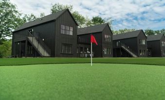 Spillway Lodges
